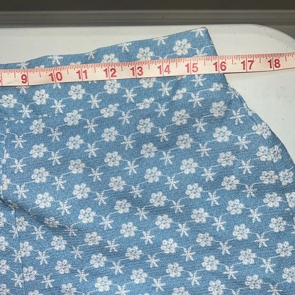 BCBGeneration Ruffle Set - Picture 4 of 6